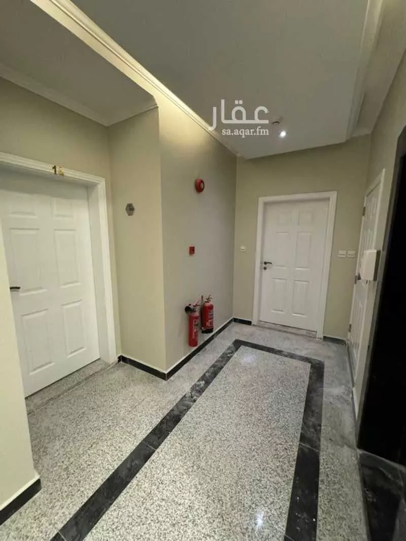 شقة 3 غرف في الحمرا 3