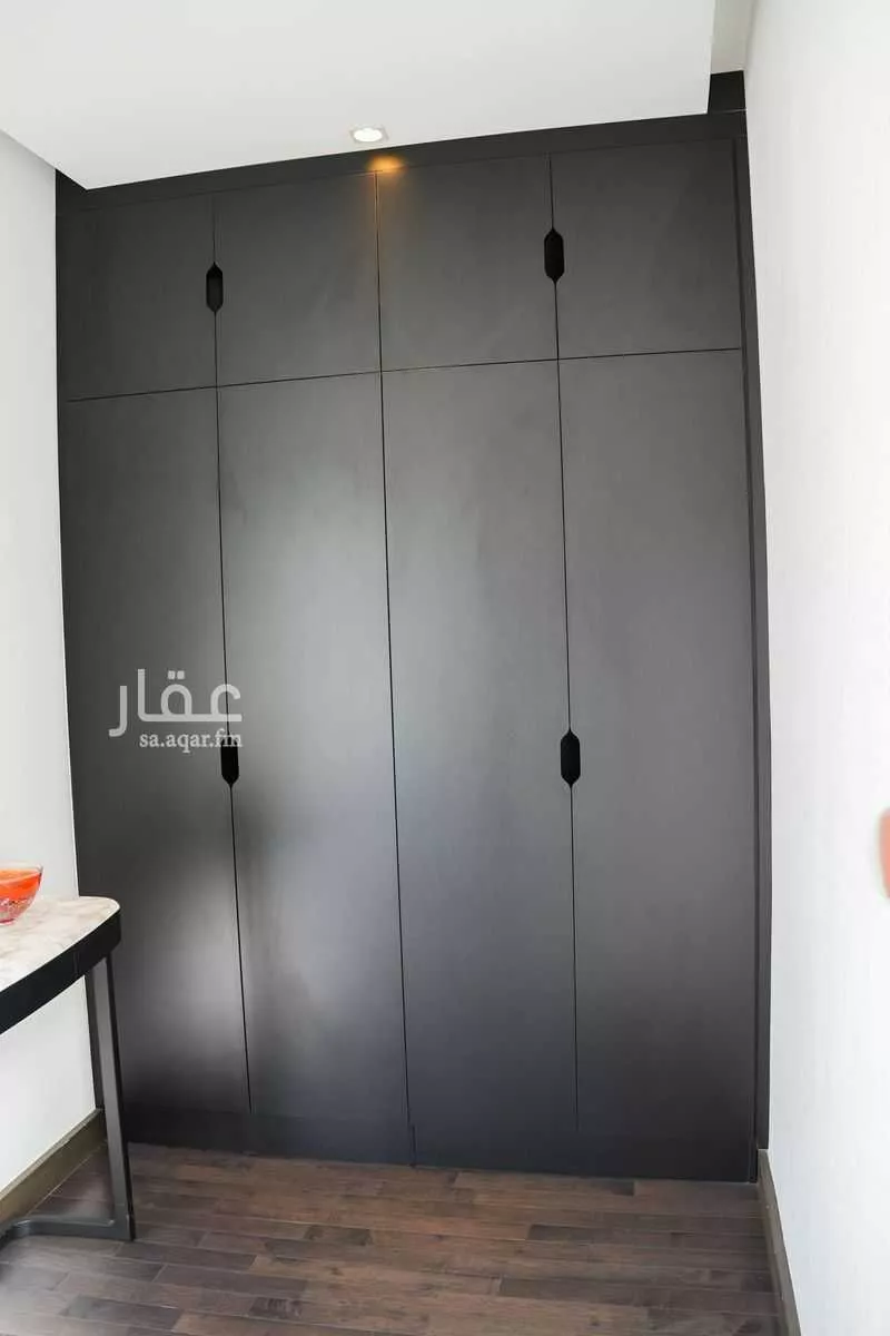 فيلا 5 غرف في البحيرة 4