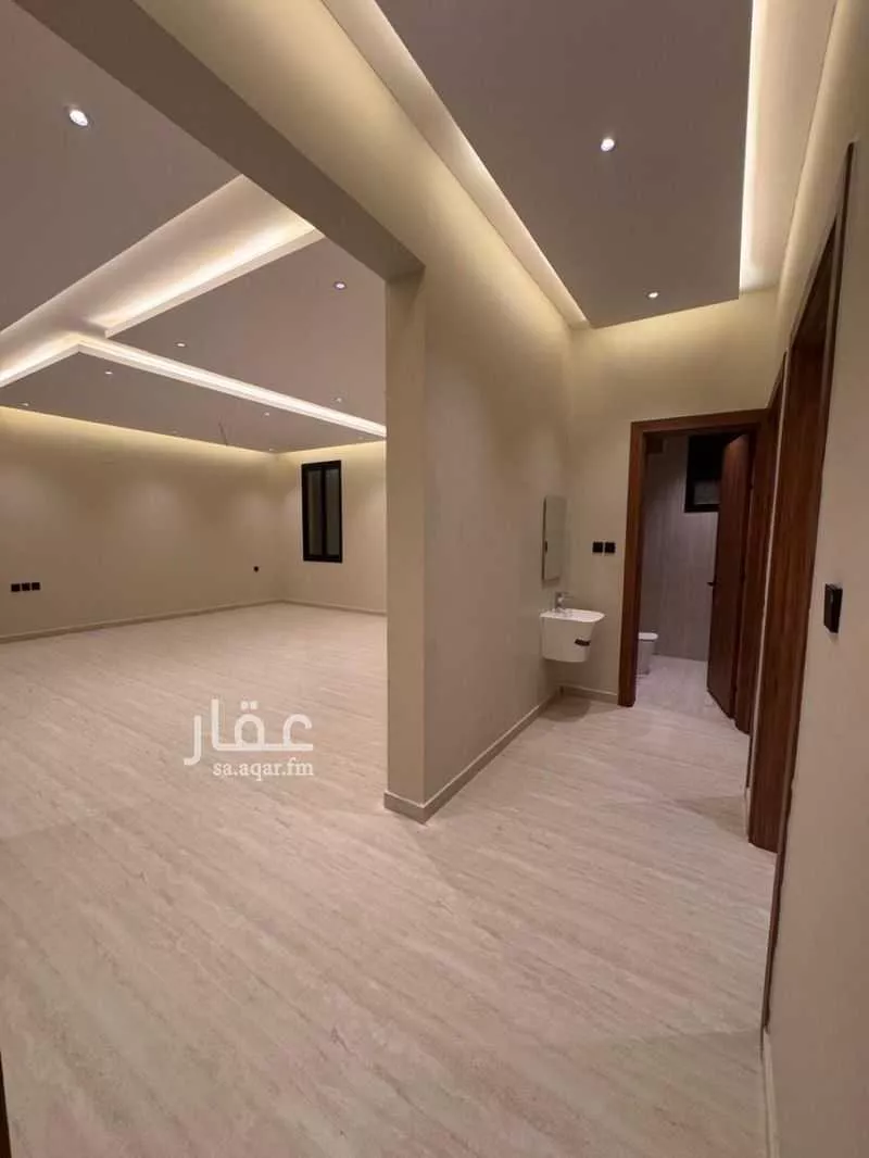 شقة 5 غرف في بدر 3