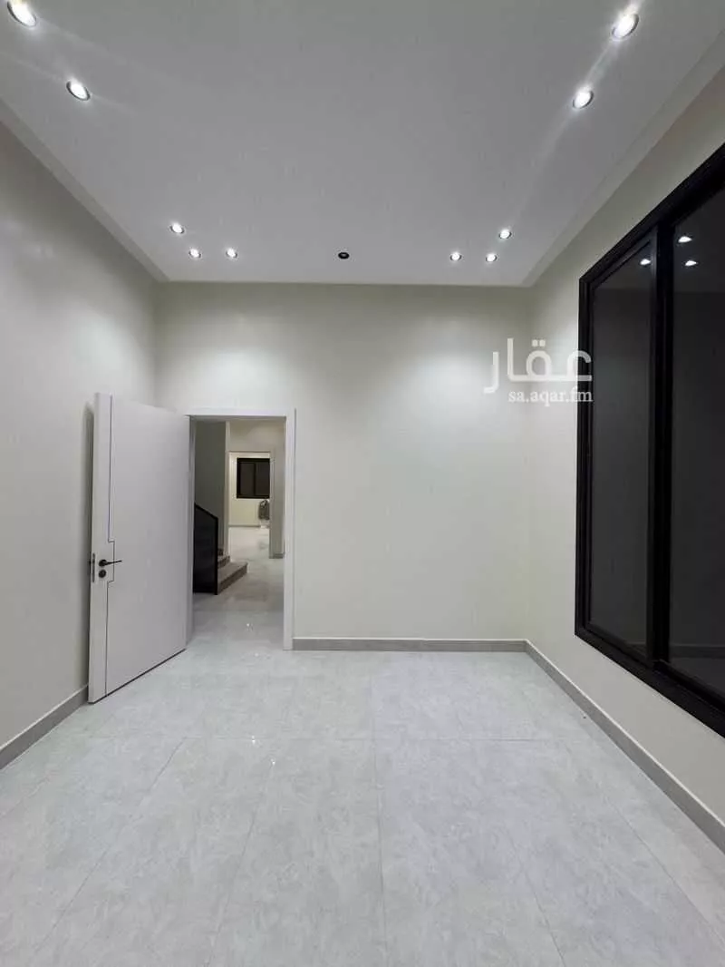 4 bedroom villa in Al Rimal 3