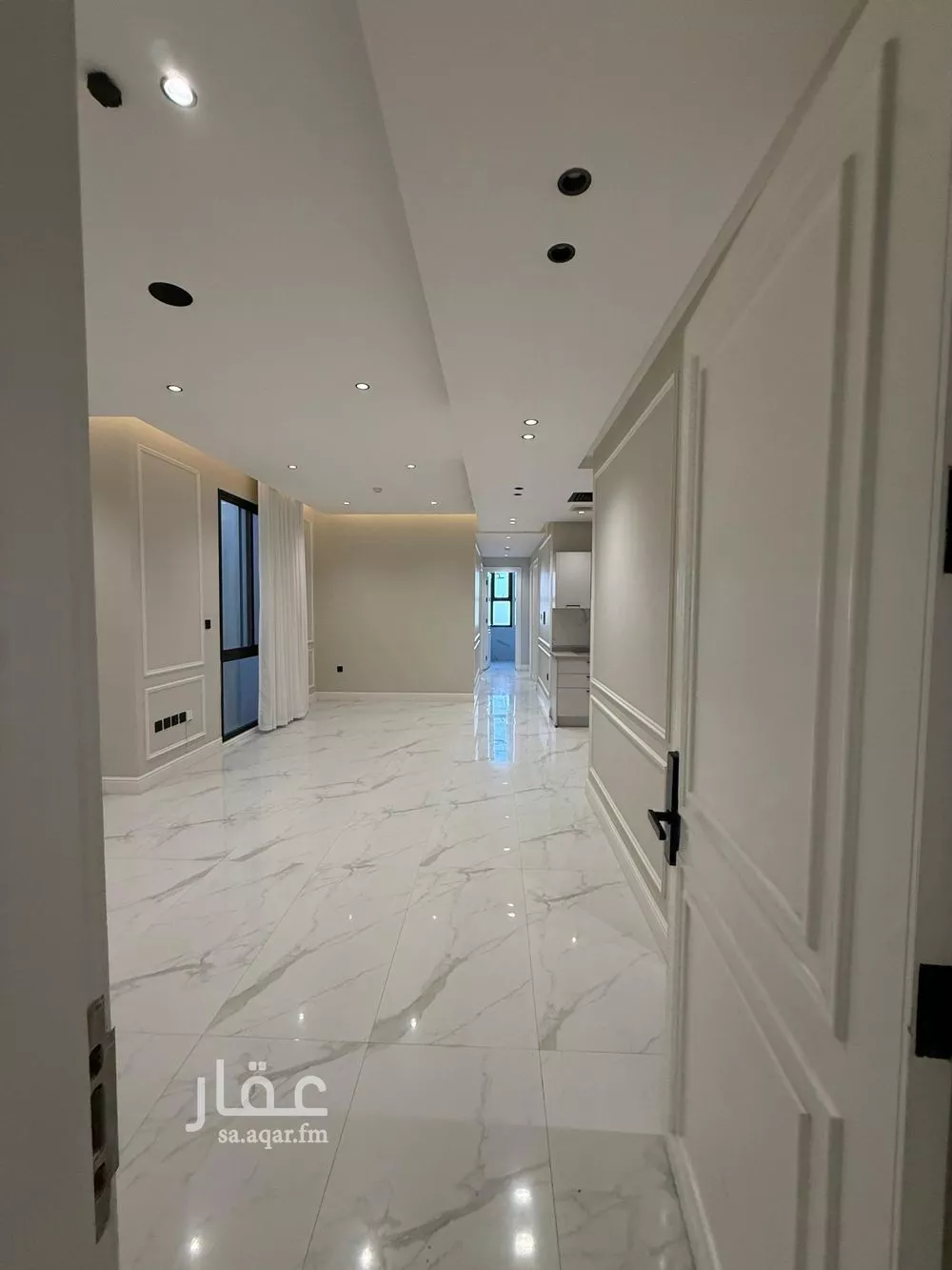 3 bedroom apartment in Al Malqa 5