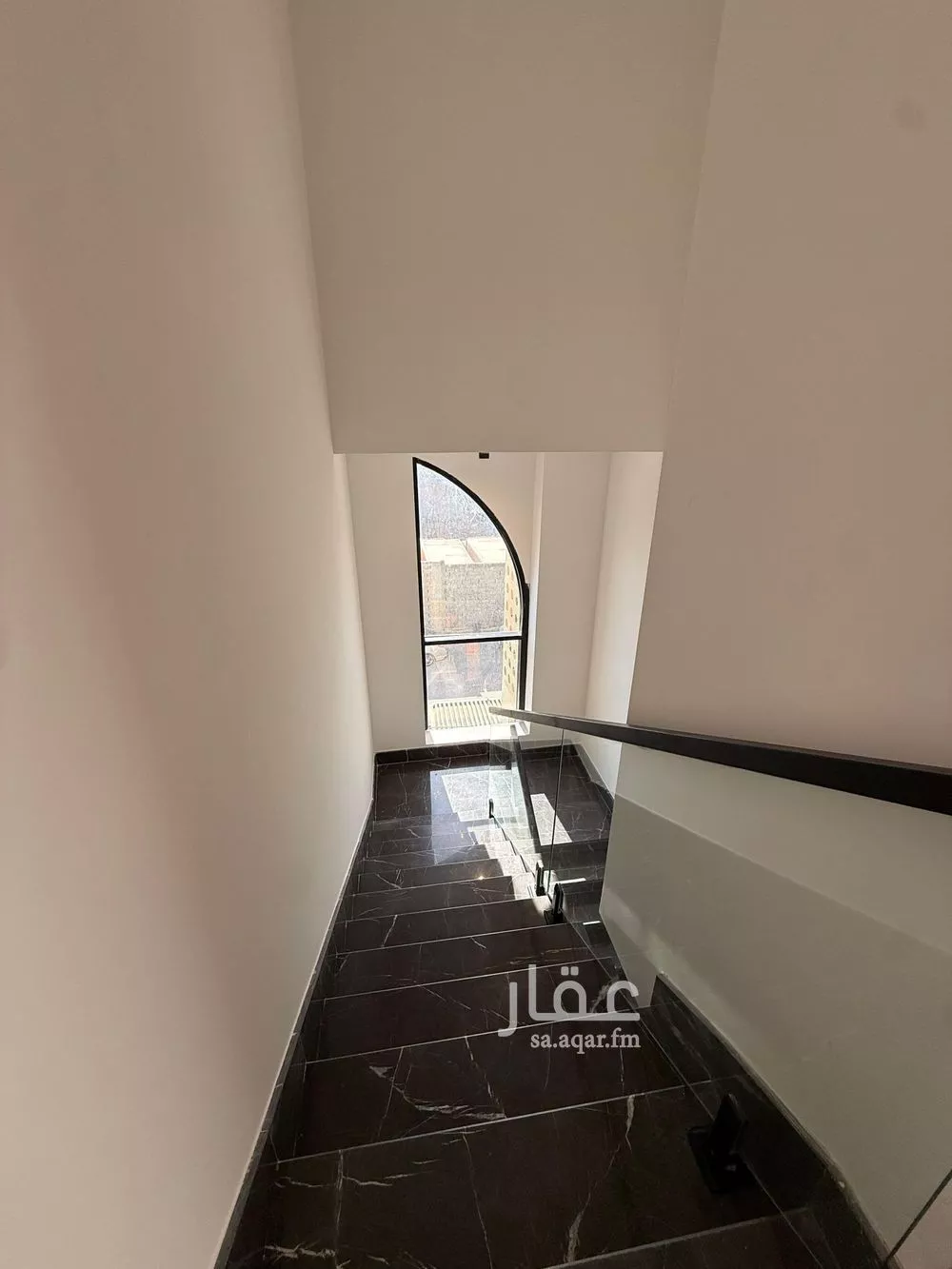 دور 3 غرف في الياسمين 5