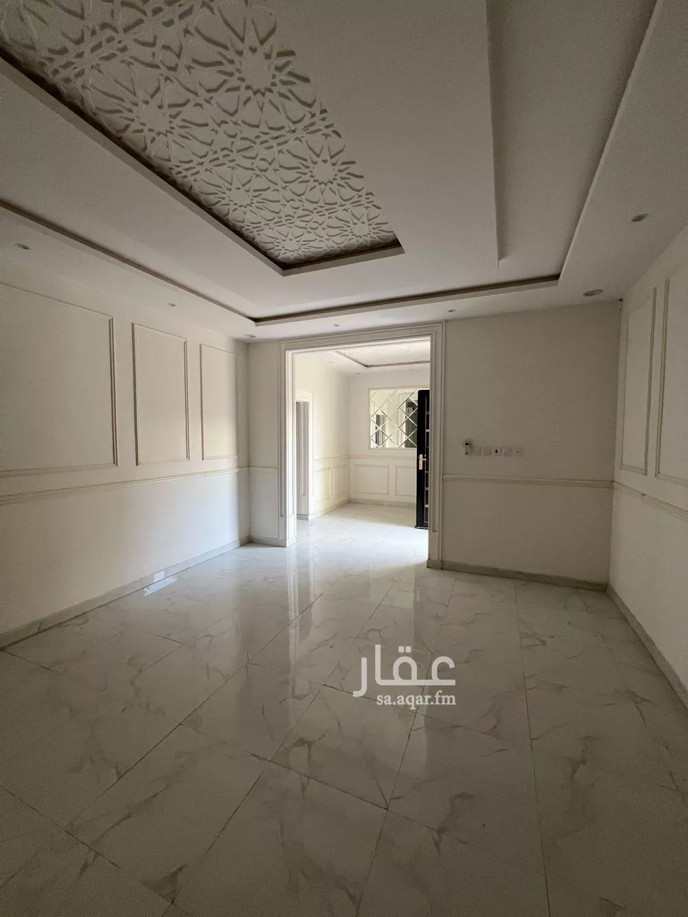 فيلا 6 غرف في القادسية 4