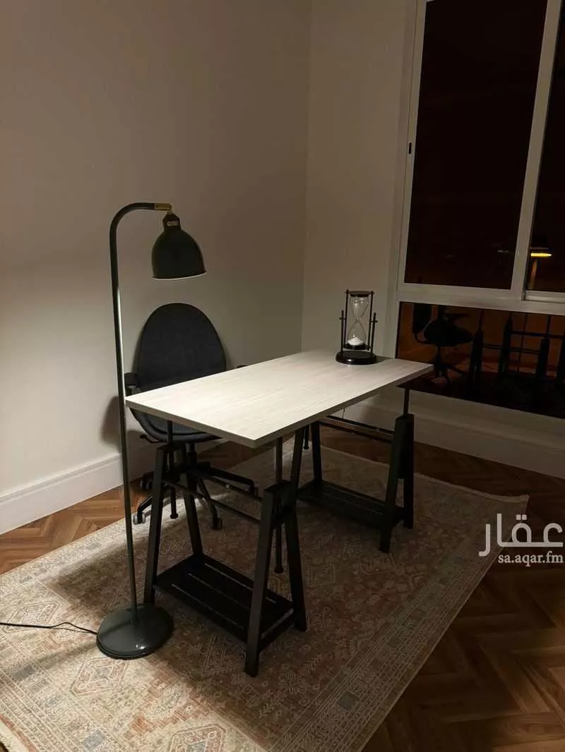 2 bedroom apartment in Al Malqa 5