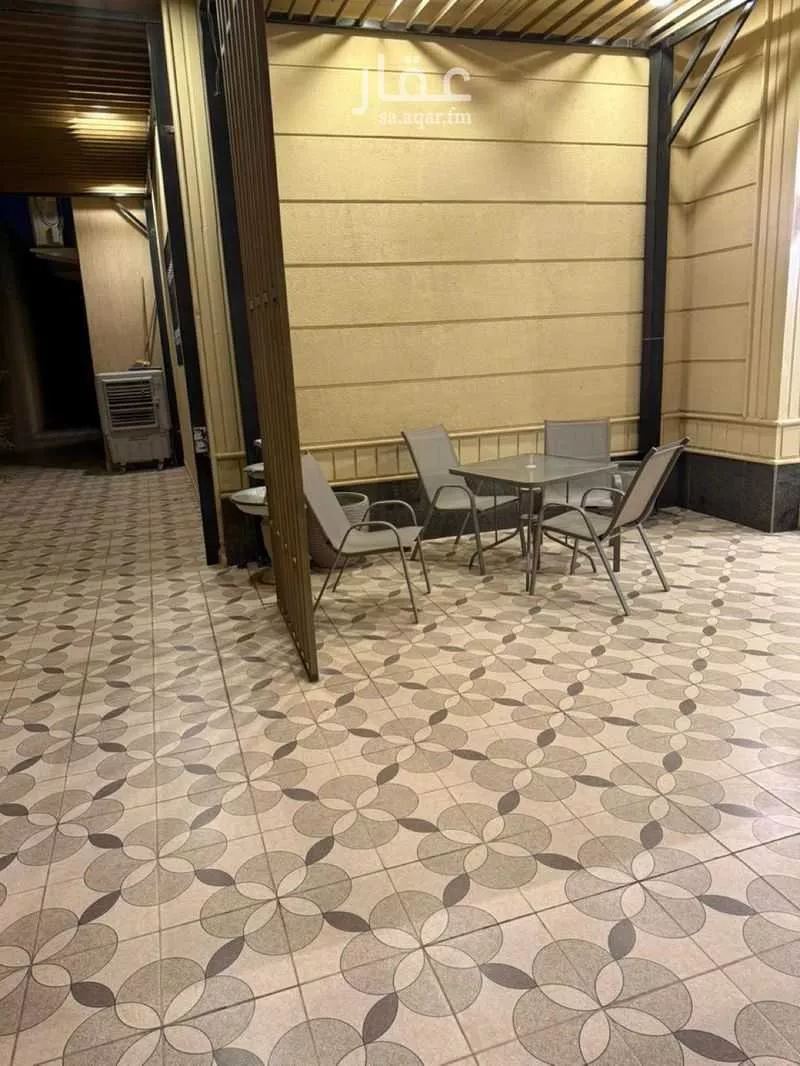 6 bedroom villa in Dhahrat Laban 3