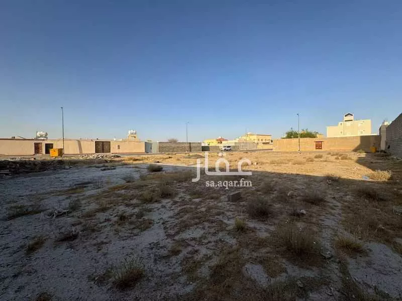 أرض 852 م² في الحائر 3