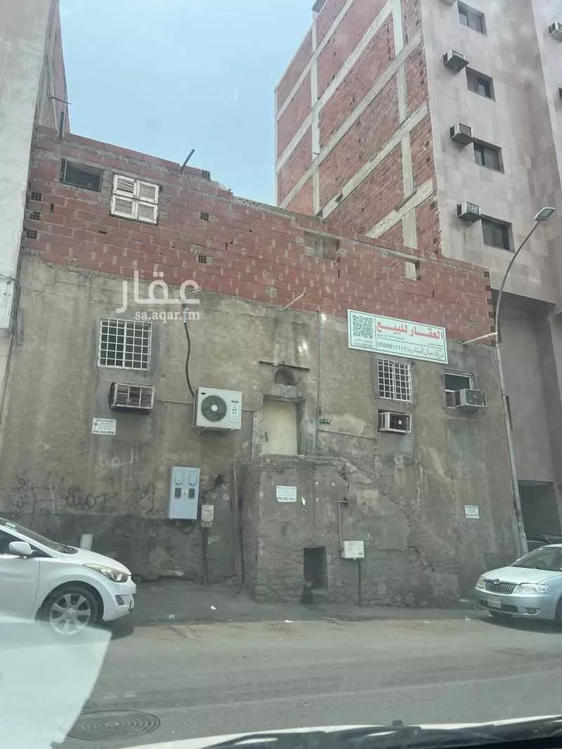 أرض 247 م² في المعابدة 4