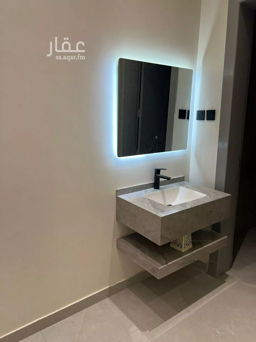 6 bedroom floor in Badr 4