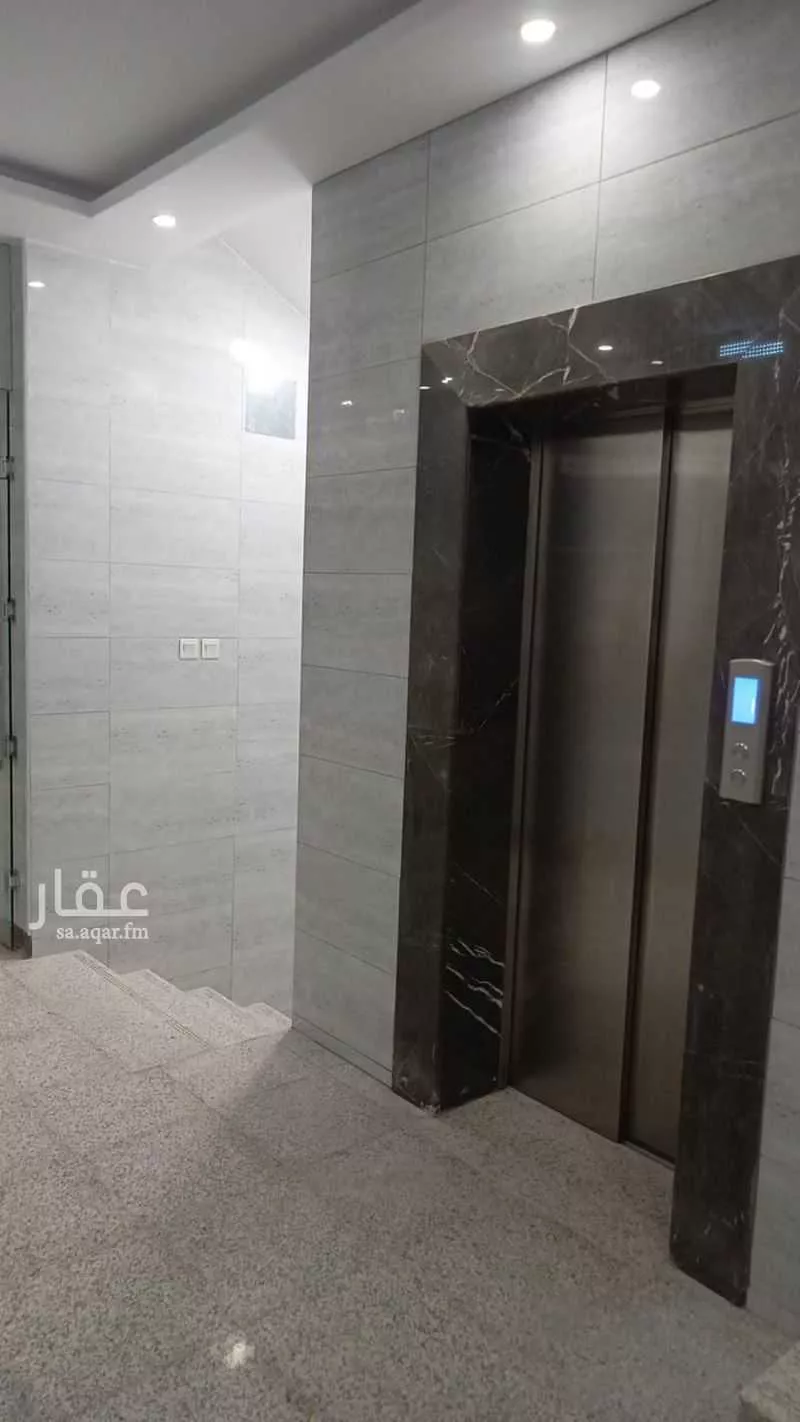 عمارة 3900 م² في المناخ 5