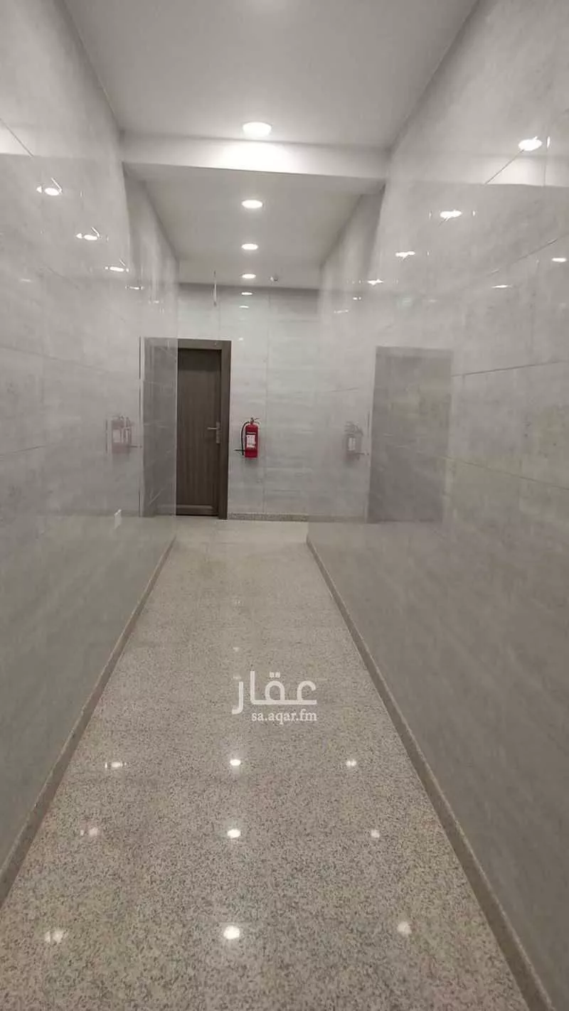 عمارة 3900 م² في المناخ 4