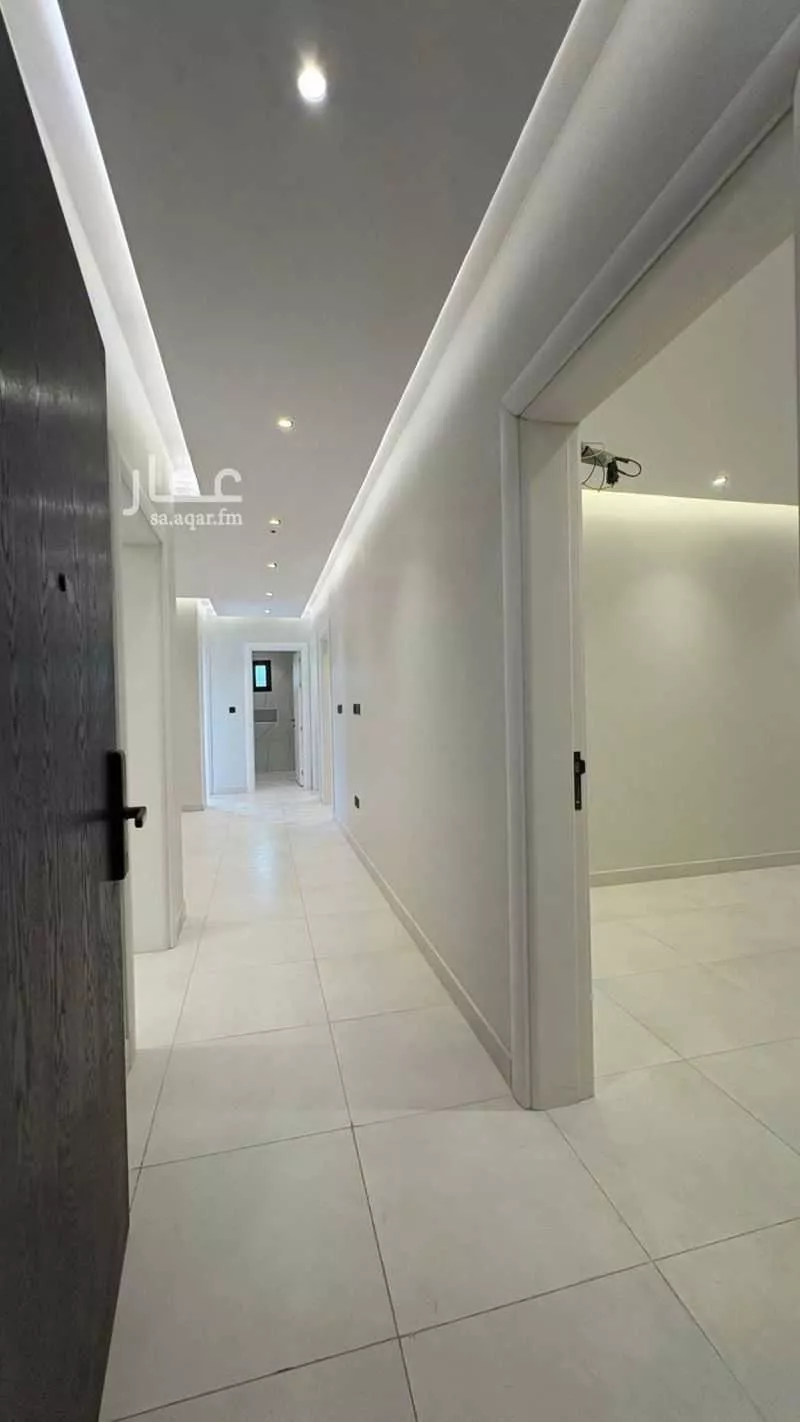 شقة 4 غرف في الواحة 3