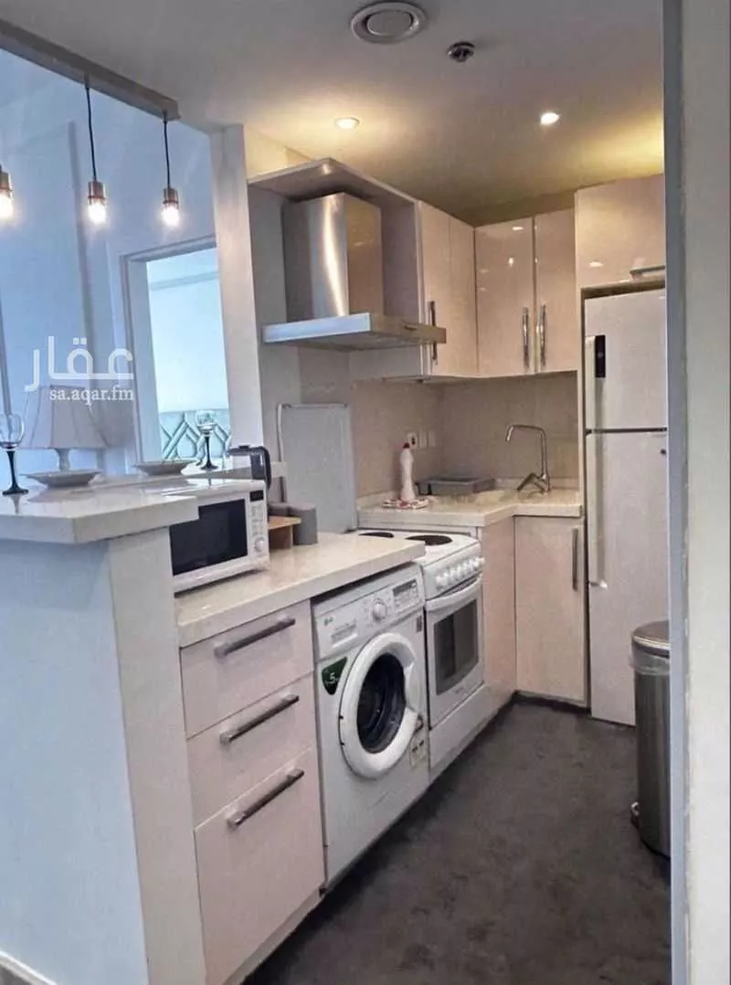 4 bedroom apartment in Al Shati, Jeddah 7