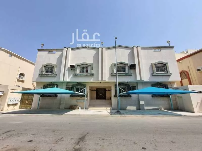 عمارة 796 م² في العوالي 3