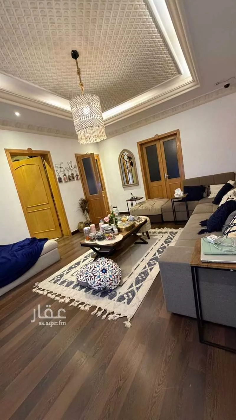 شقة 5 غرف في الروضة 3