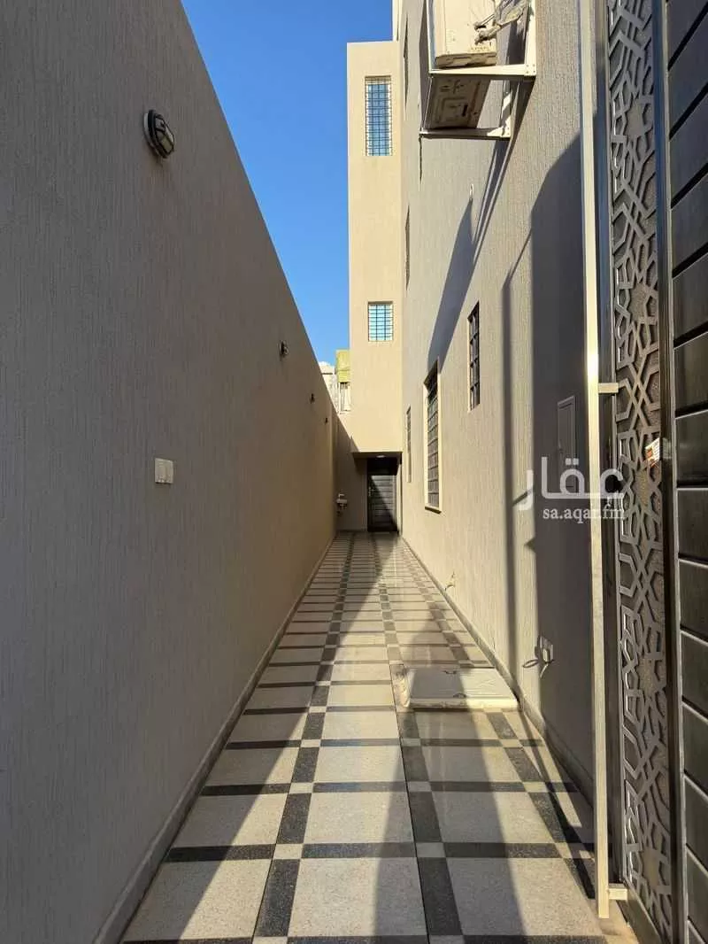 دور 4 غرف في العارض 3