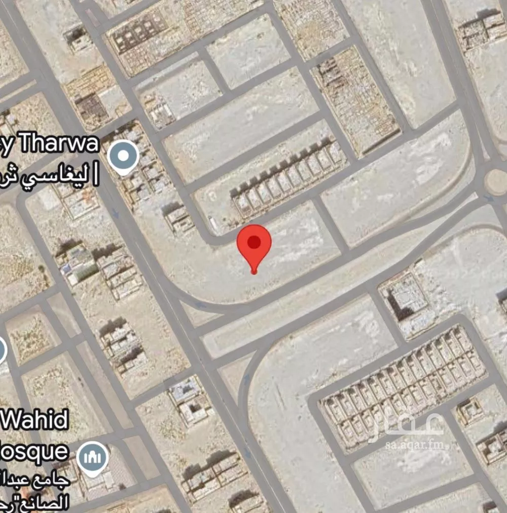 أرض 2348 م² في السيف 2