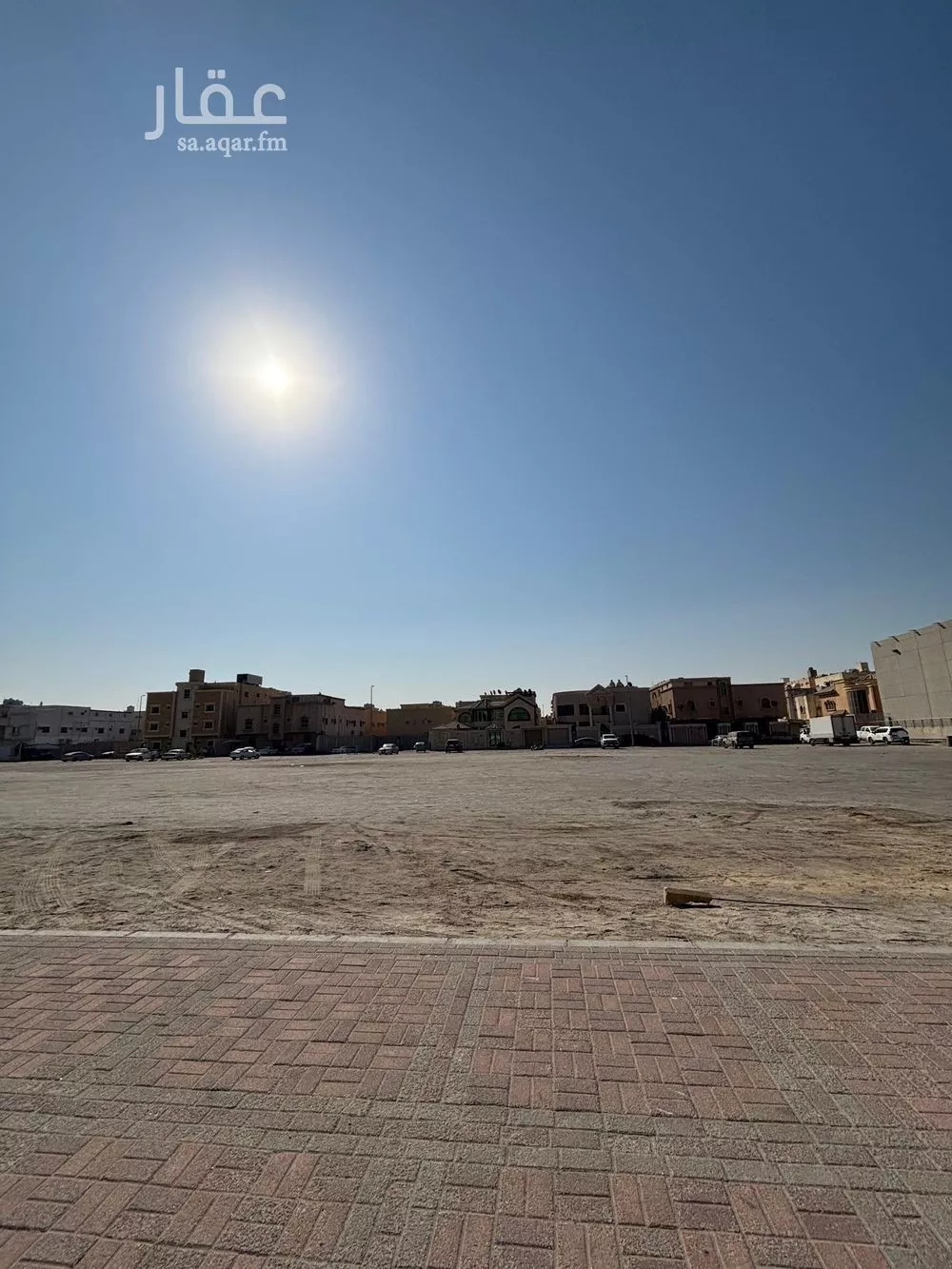 أرض 2250 م² في الزهور