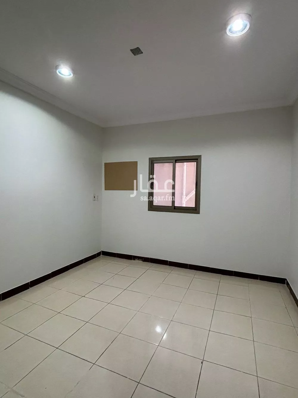 شقة 3 غرف في العزيزية 3