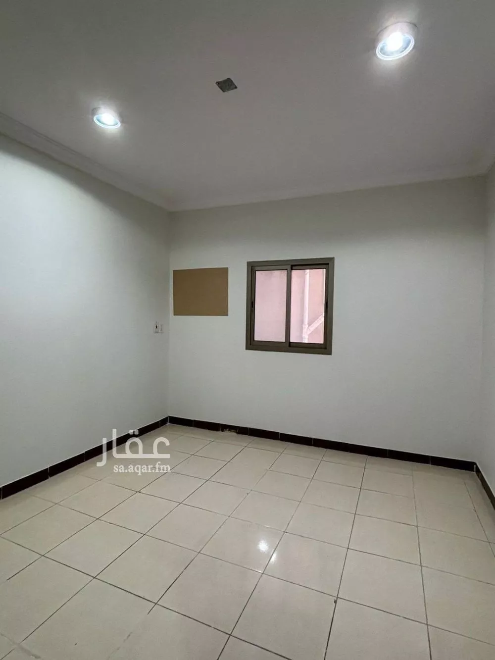 شقة 3 غرف في العزيزية 3