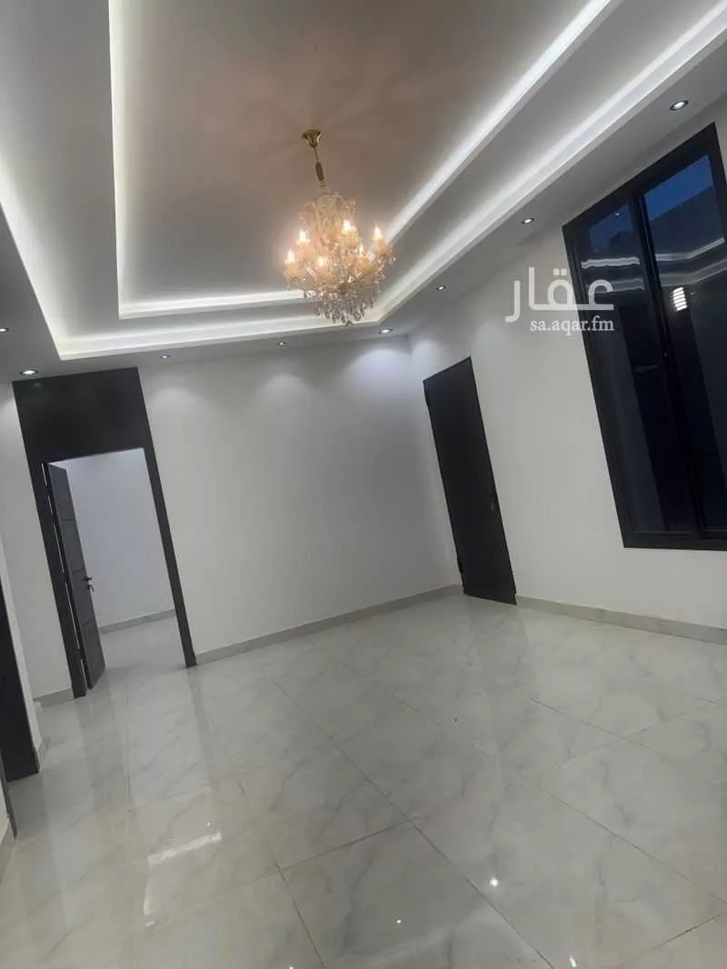 شقة 5 غرف في النهضة 1