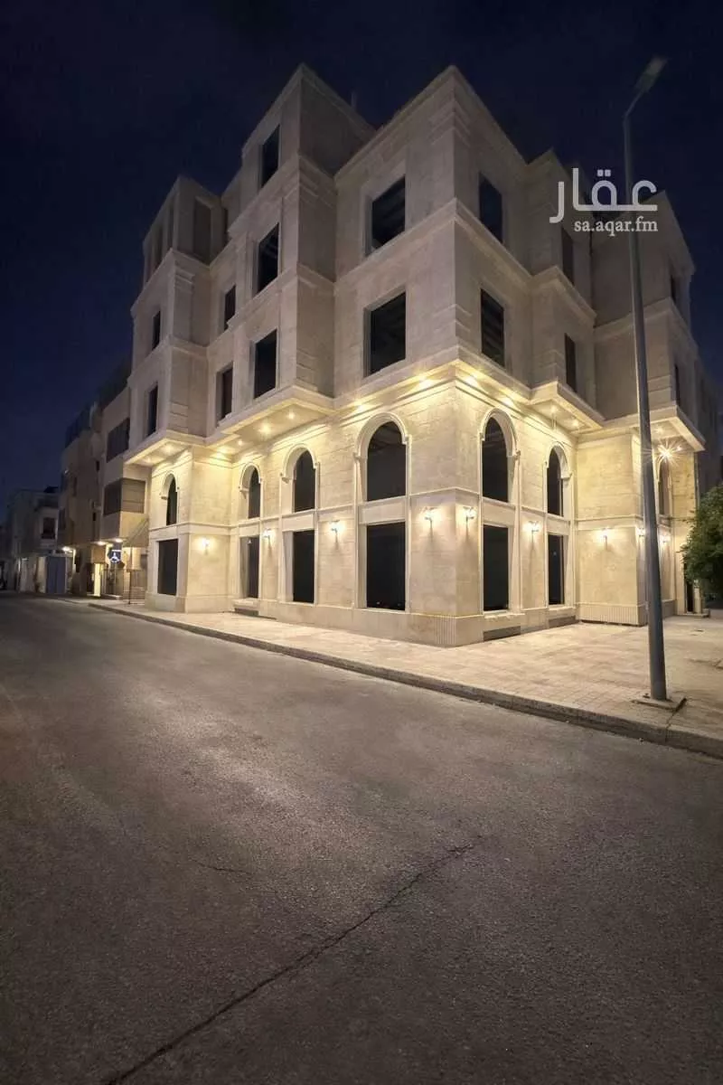 محل 302 م² في الخبر الشمالية 1
