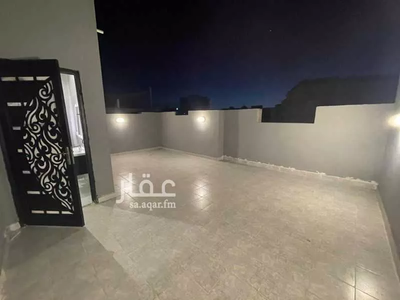 شقة 5 غرف في الريان 3