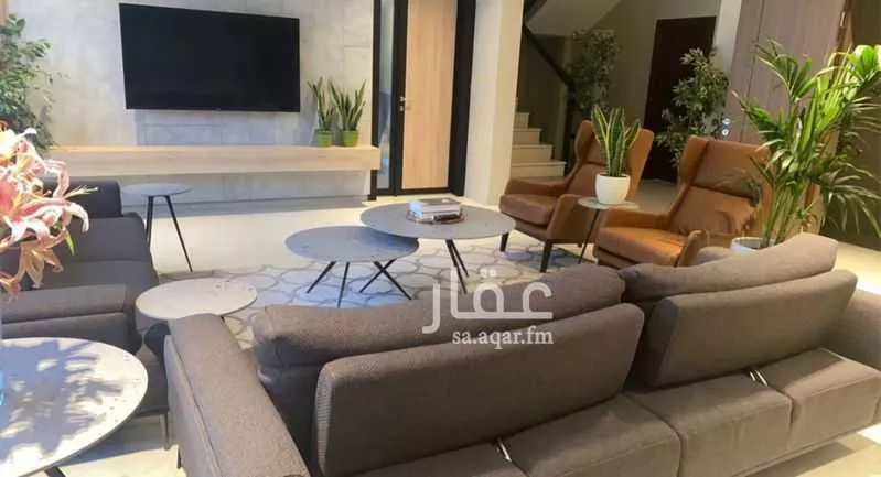7 bedroom villa in Aramco 4