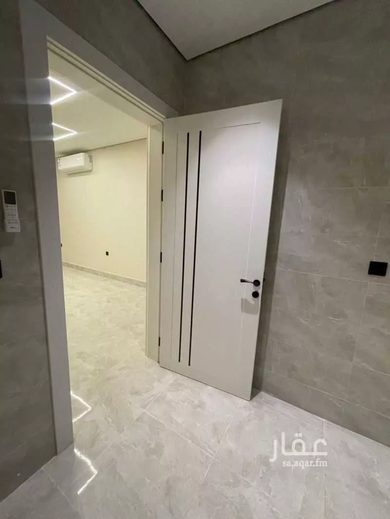 3 bedroom apartment in Al Hamra, Eastern Province 5