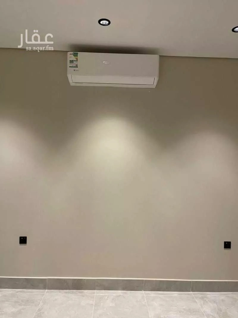 3 bedroom apartment in Al Hamra, Eastern Province 13