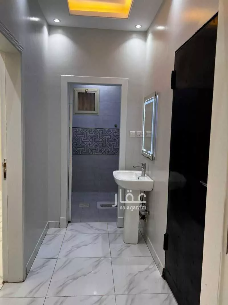 4 bedroom apartment in Al Qadisiyah 5