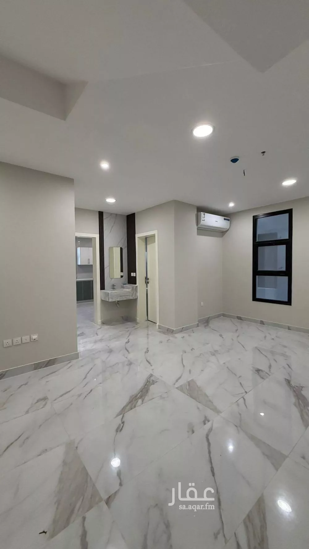 شقة 5 غرف في الحمرا 5