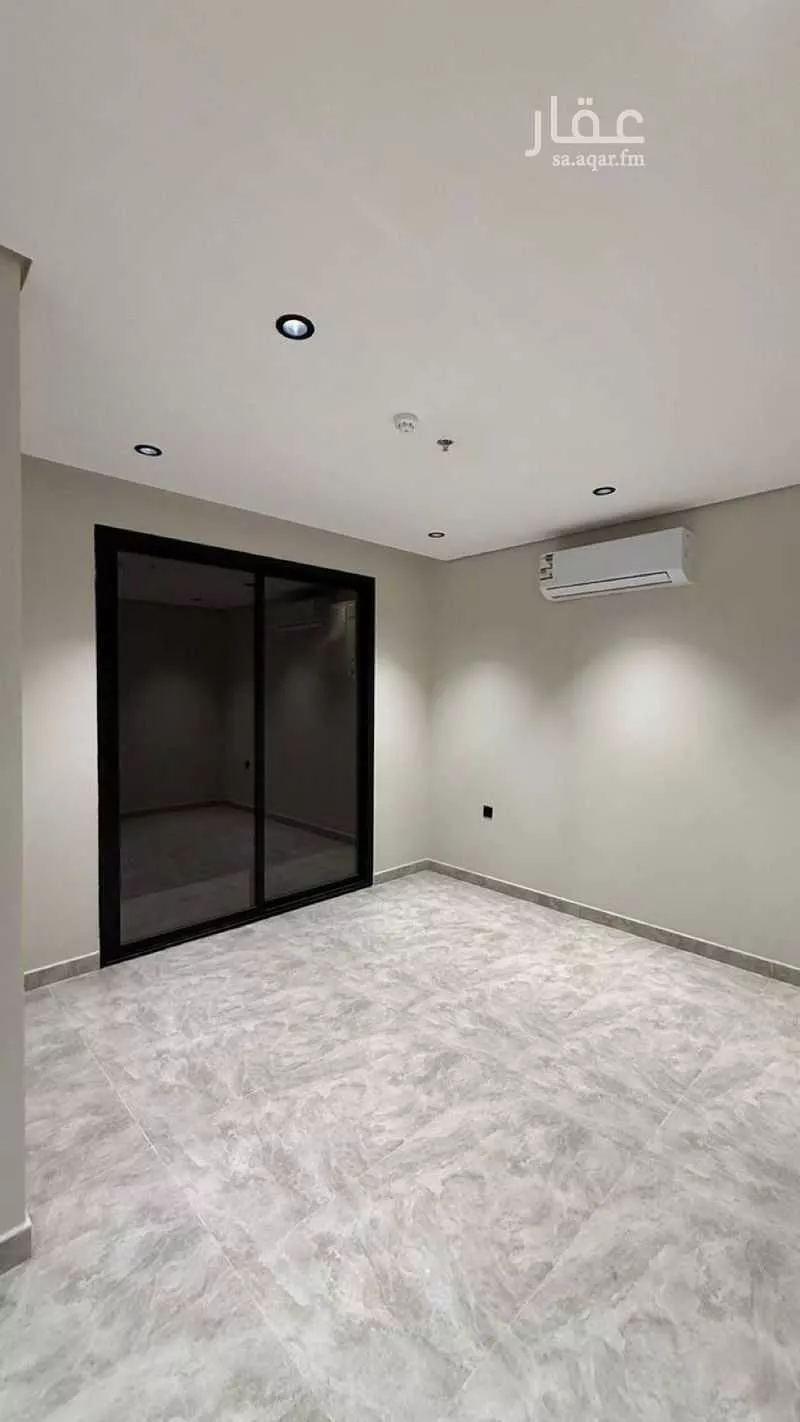 شقة 3 غرف في الحمرا 4