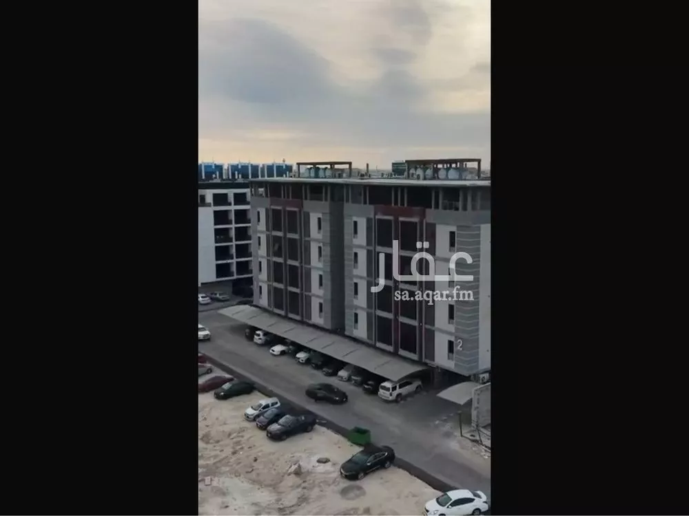 شقة 5 غرف في الحمرا 4