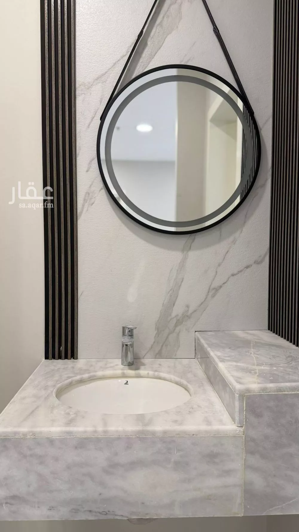 شقة 5 غرف في الحمرا 2