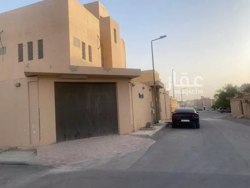 فيلا 15 غرف في العقيق 2