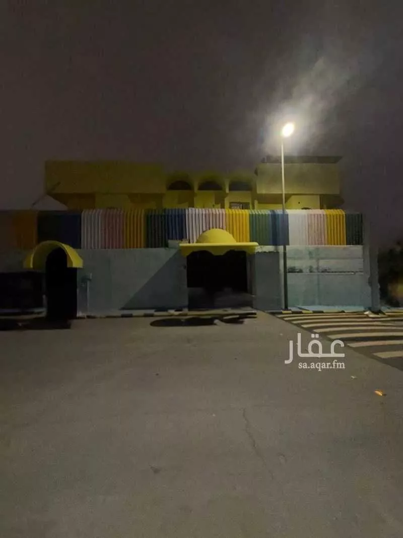 فيلا 10 غرف في الروضة 2