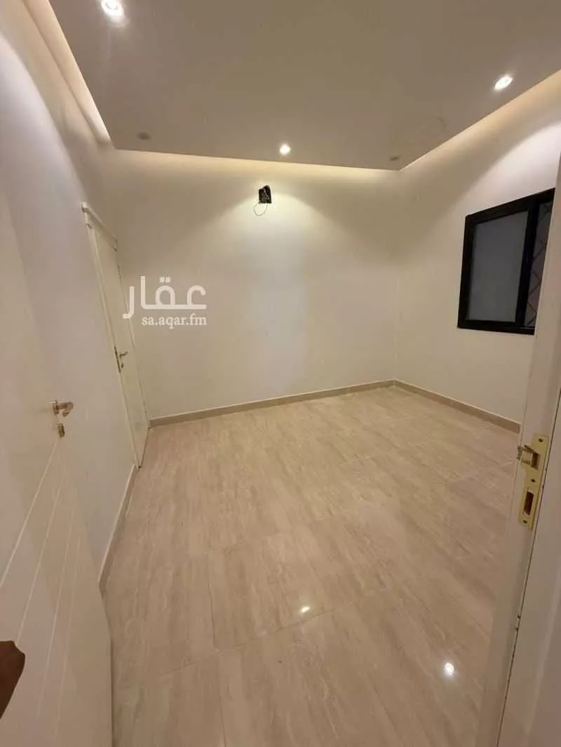 6 bedroom villa in Al Rimal, Riyadh 9