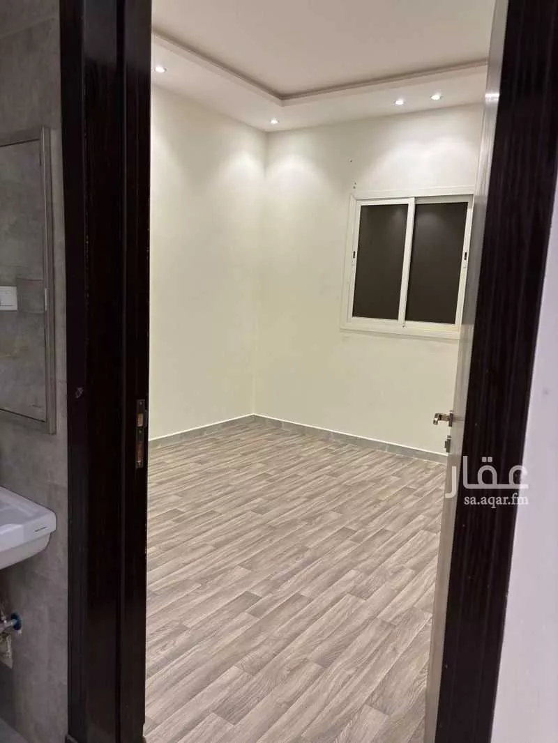 فيلا 2 غرف في الرمال 3