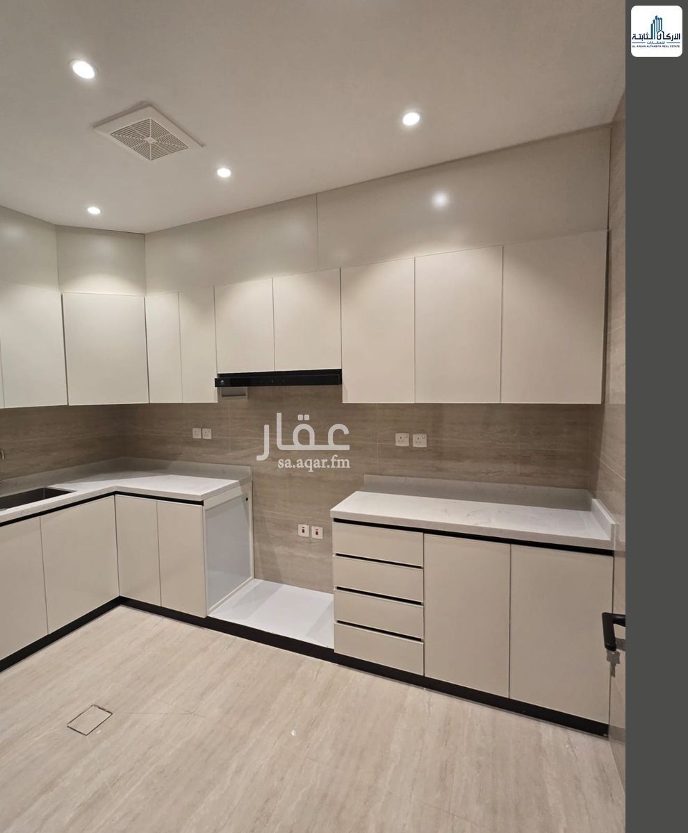 3 bedroom apartment in Al Rawabi, Riyadh 24