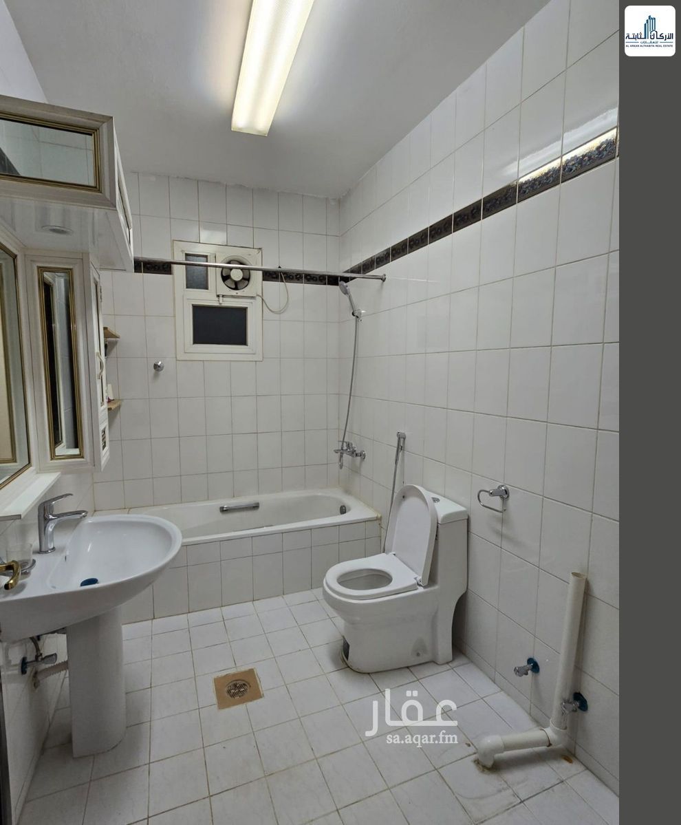 4 bedroom apartment in King Abdullah, Riyadh 9
