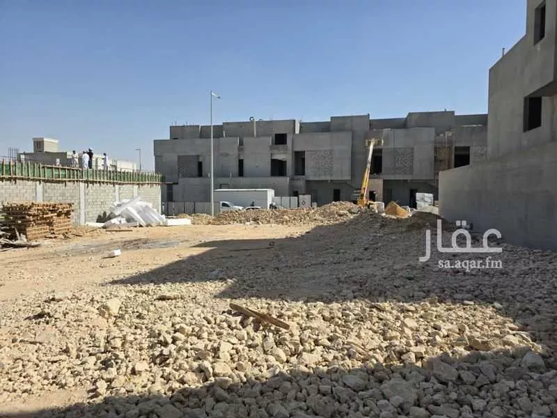 أرض 300 م² في الربوة 4