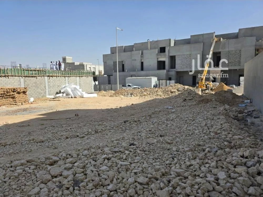 أرض 300 م² في الربوة 4