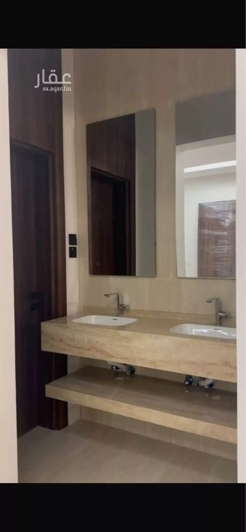 فيلا 10 غرف في العارض 3