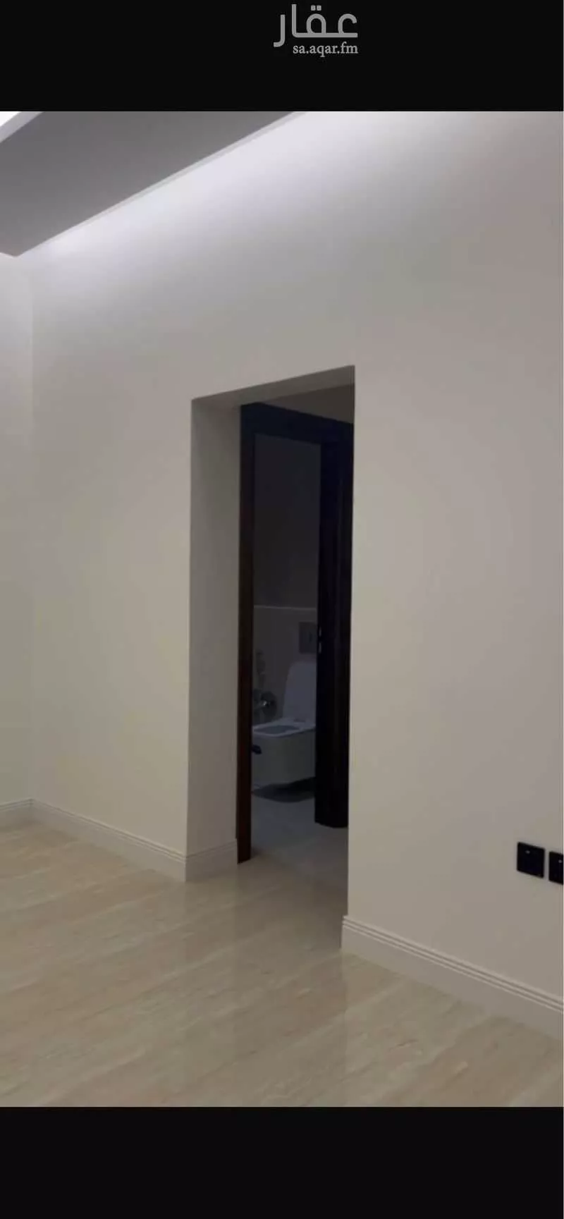 فيلا 10 غرف في العارض 5