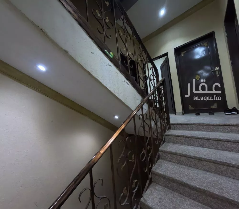 3 bedroom apartment in Al Aziziyah, Riyadh 14