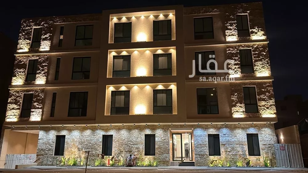 1040 sqm building in Al Yarmouk 1