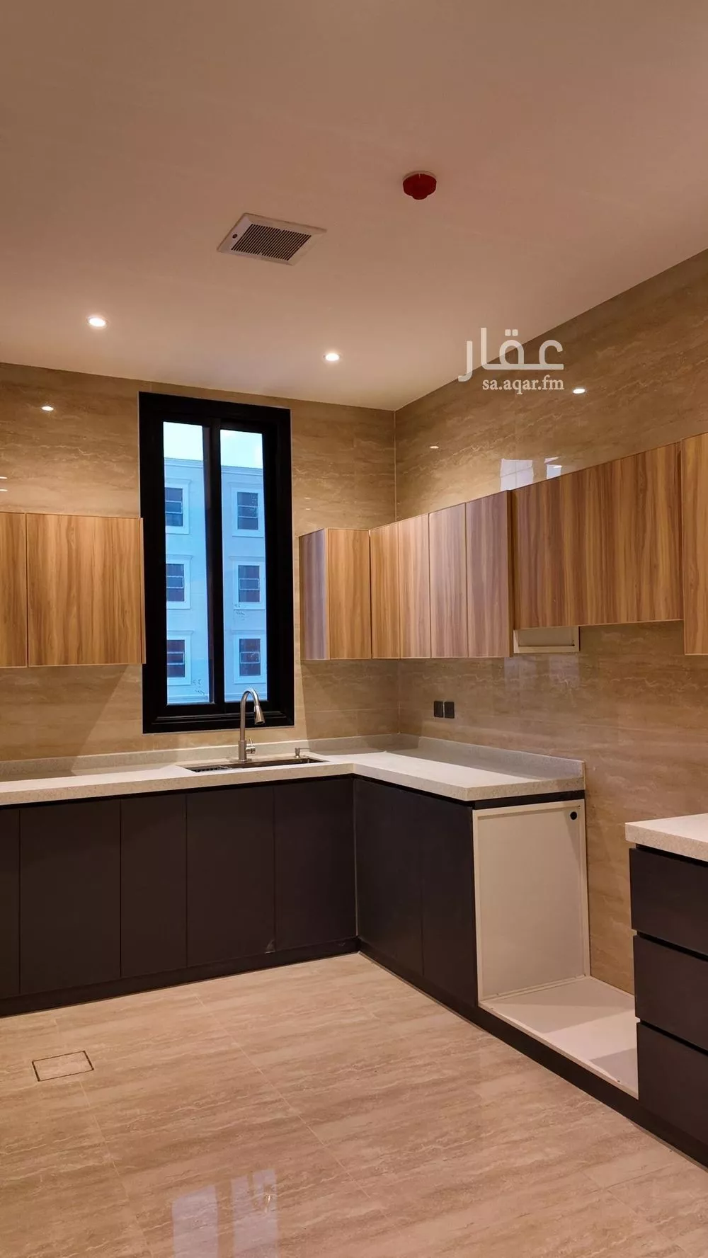 فيلا 4 غرف في المونسية 5