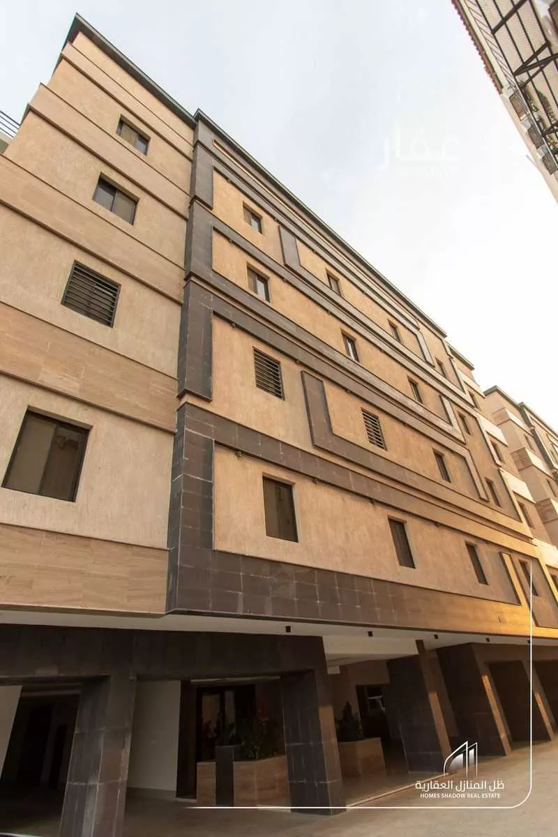 شقة 5 غرف في الحمدانية 3