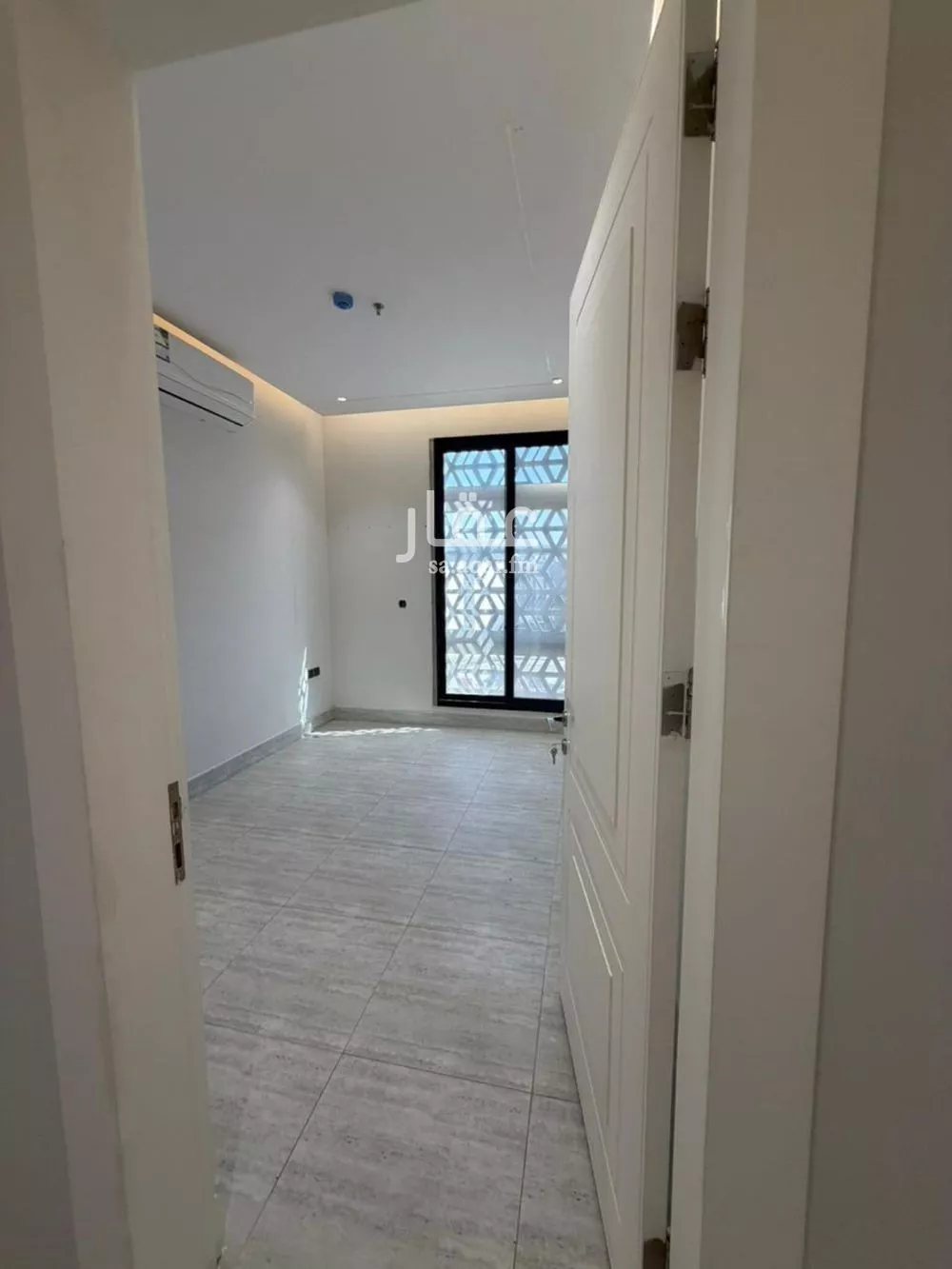 شقة 3 غرف في العارض 4