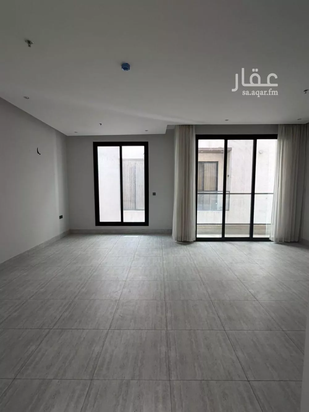 شقة 3 غرف في العارض 2